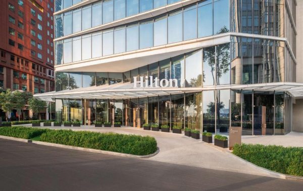 Khách Sạn Hilton Saigon
